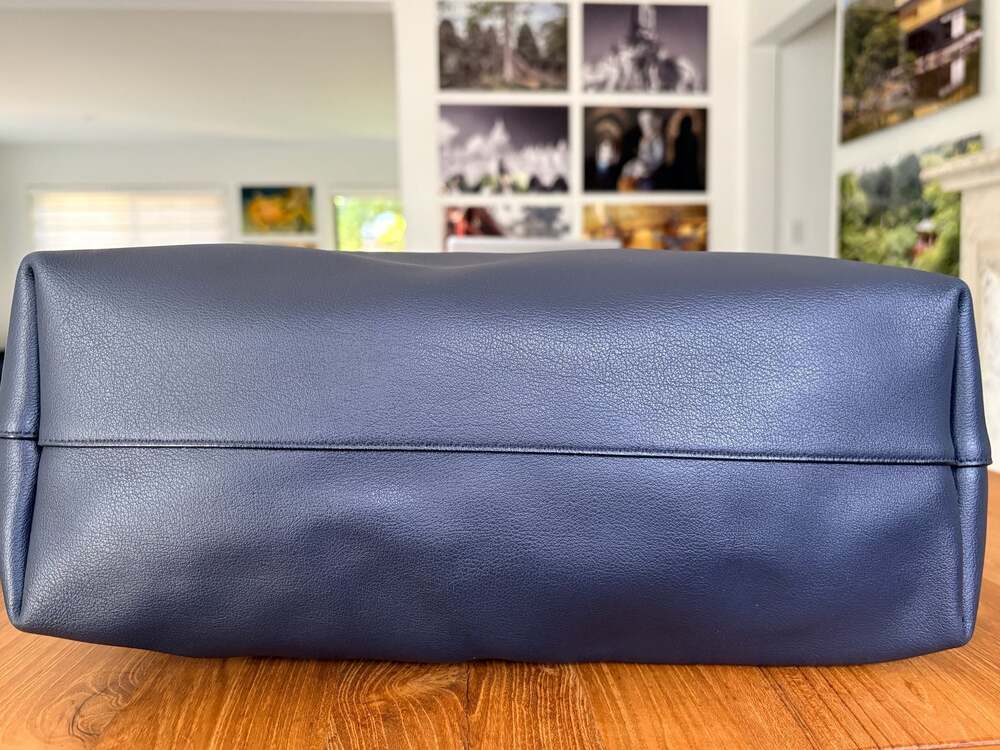 Saint Laurent East West Shopping Tote in Navy Blue Like New - Picture 10 of 16